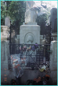 Chopin's grave at Pre Lachaise cemetery in Paris - photo by cvxmelody