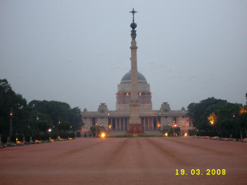 Rashtrapati Bhavan (India's Presidential Palace and former Viceroy's House) - March 2008